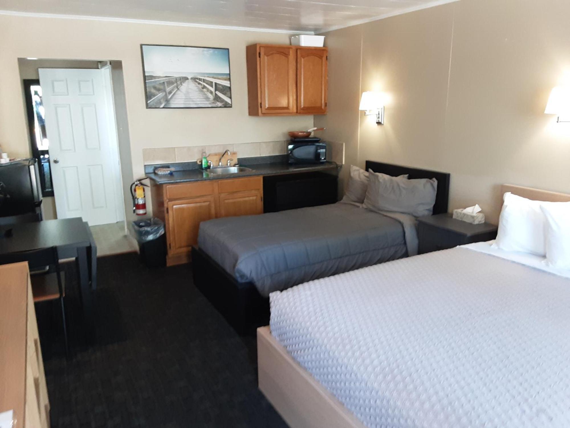Berry'S Motel Труро Екстериор снимка
